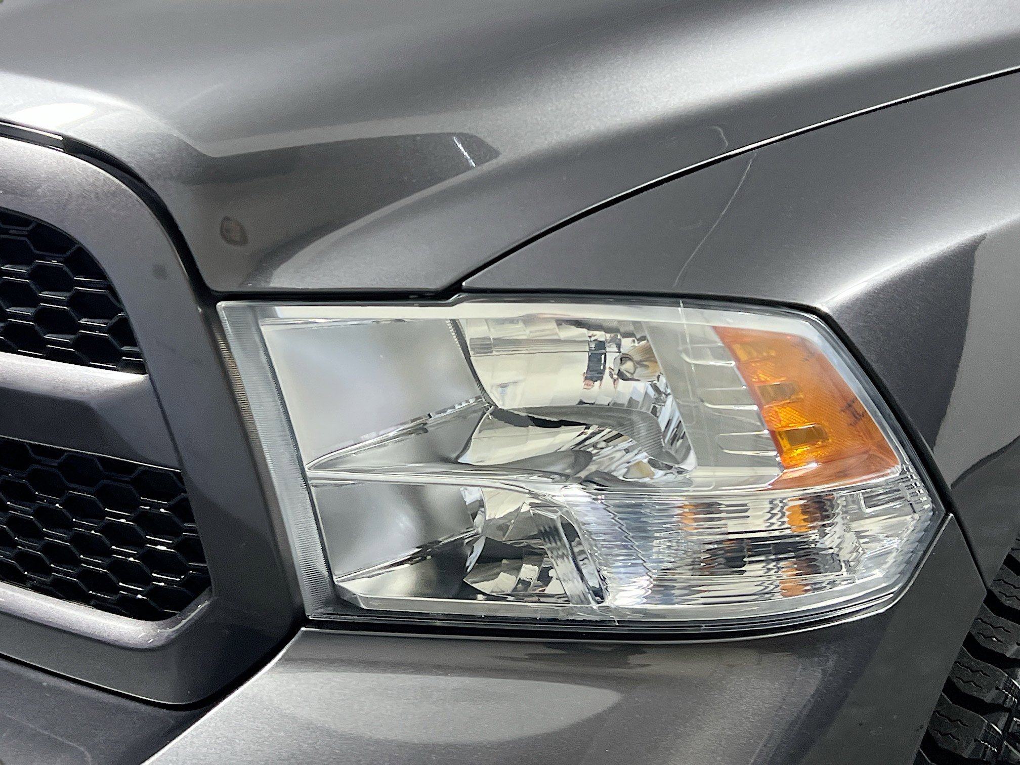 Used 2017 RAM 1500 Express w/ Express Value Package image 11