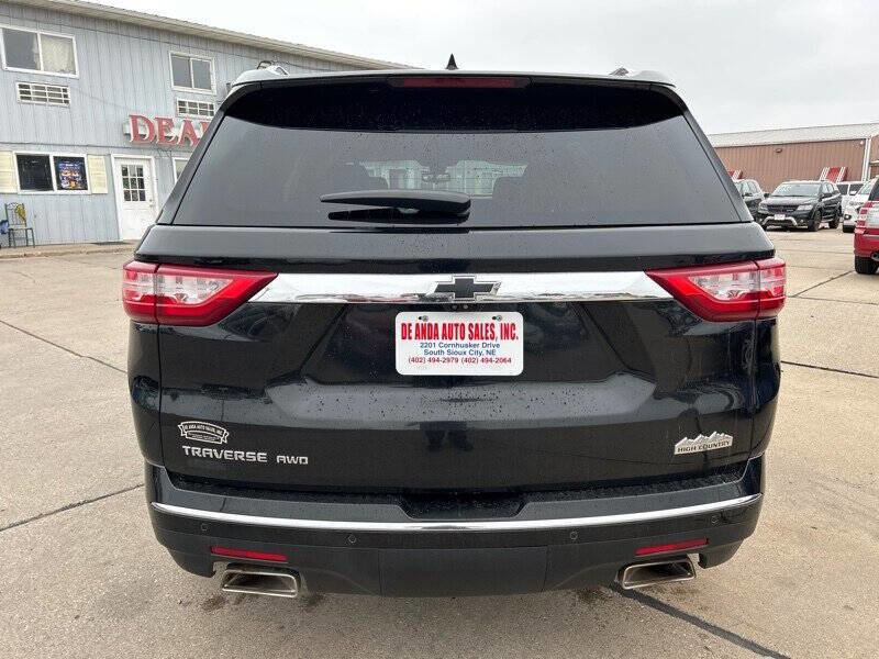 Used 2019 Chevrolet Traverse High Country w/ LPO, Floor Liner Package image 6