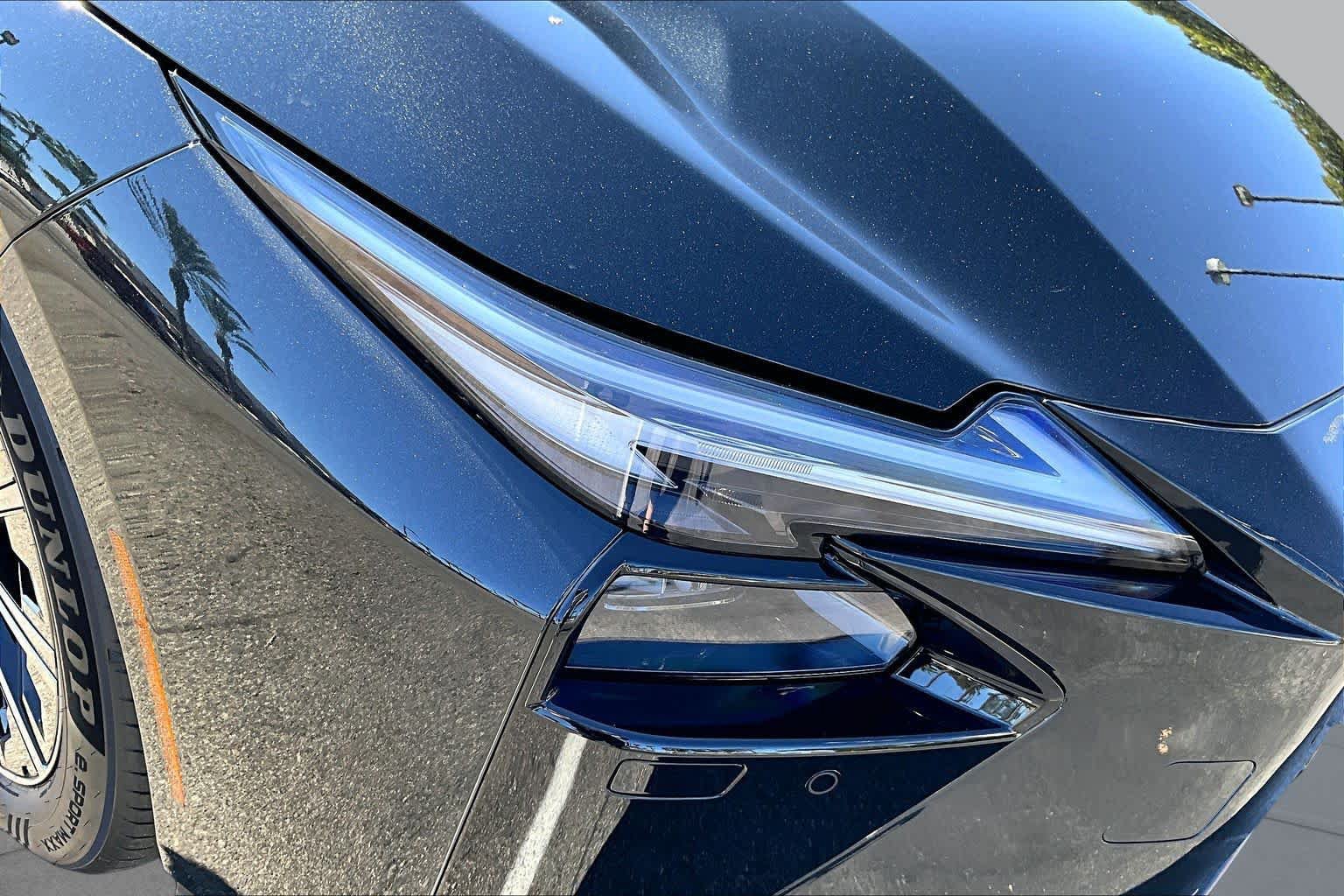 New 2026 Lexus ES 350e w/ Convenience Package FWD image 21