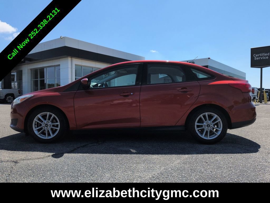 Used 2018 Ford Focus SE FWD image 6