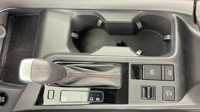 New 2026 Nissan Sentra SR FWD image 27
