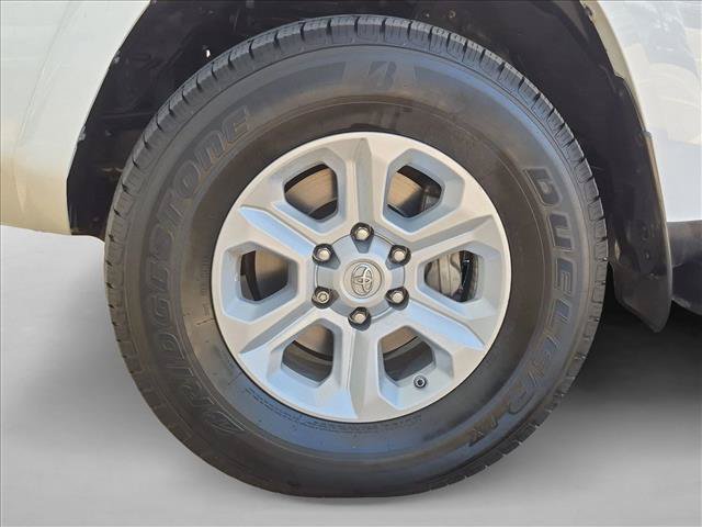Used 2015 Toyota 4Runner SR5 Premium AWD/4WD image 22
