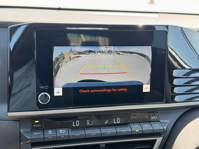 Used 2025 Toyota Camry LE FWD image 17