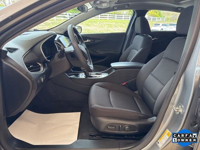 Used 2023 Chevrolet Malibu LT image 9