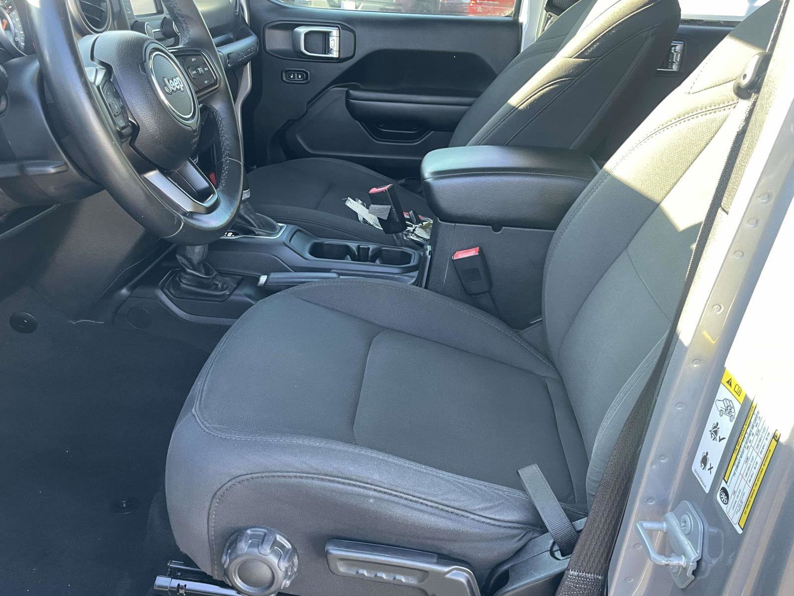 Used 2018 Jeep Wrangler Unlimited Sport S image 7