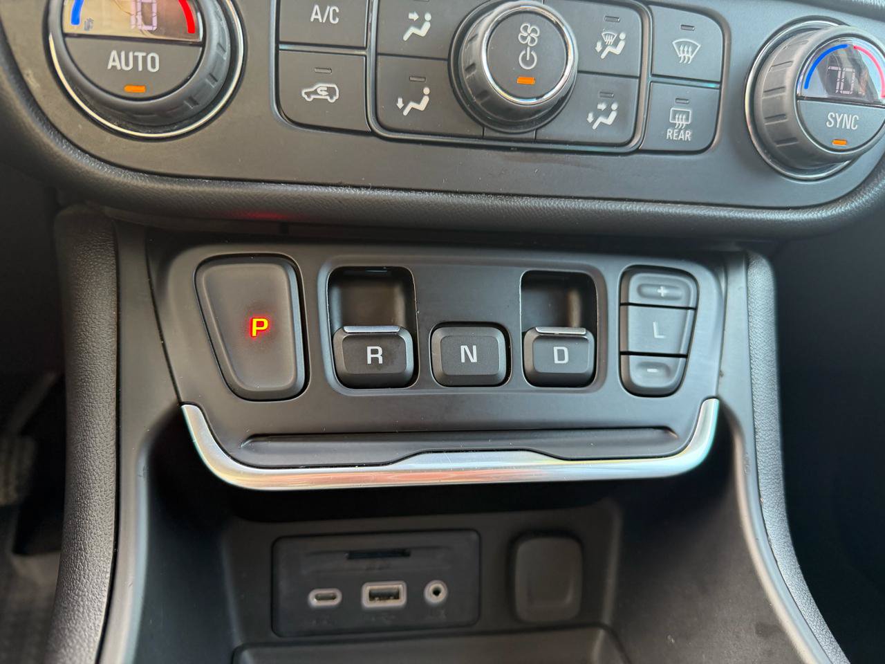 Used 2021 GMC Terrain SLT AWD/4WD image 27
