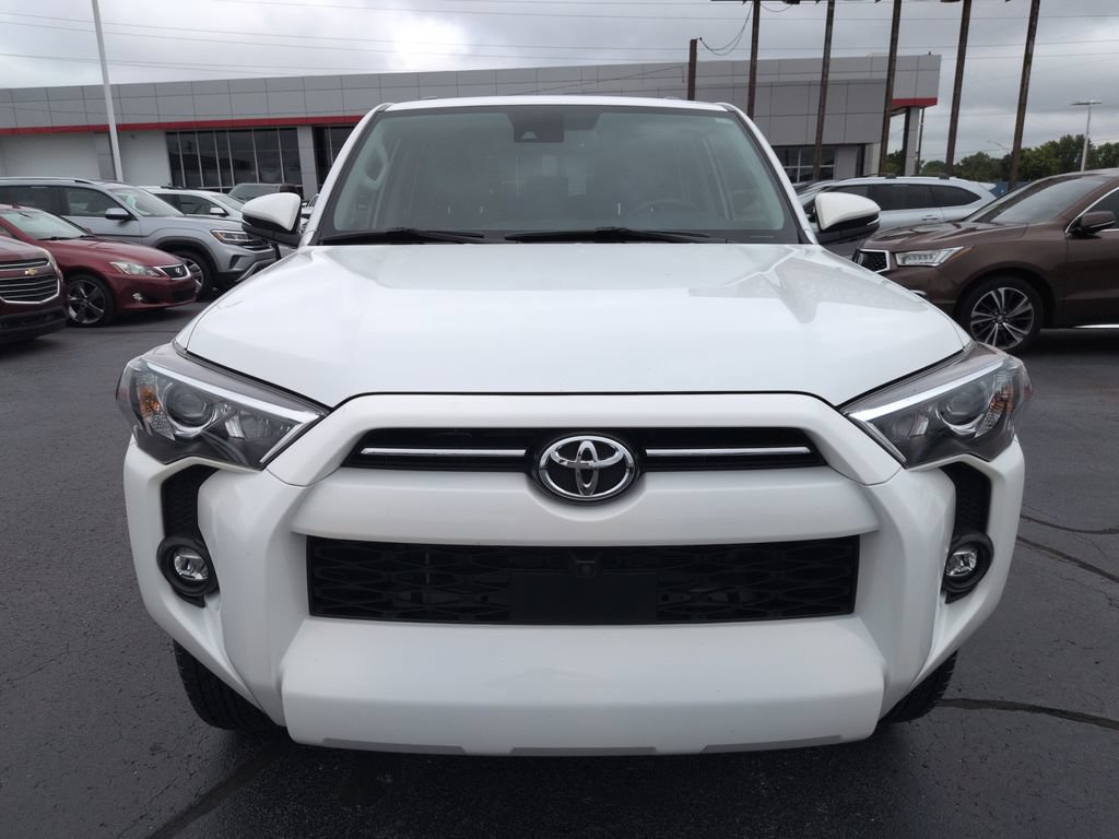 Certified 2024 Toyota 4Runner SR5 Premium w/ Moonroof Package AWD/4WD image 8