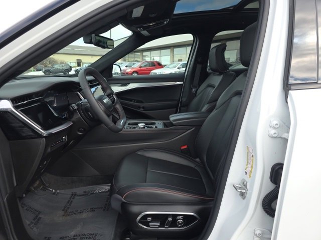 Used 2024 Jeep Wagoneer Launch Edition image 15