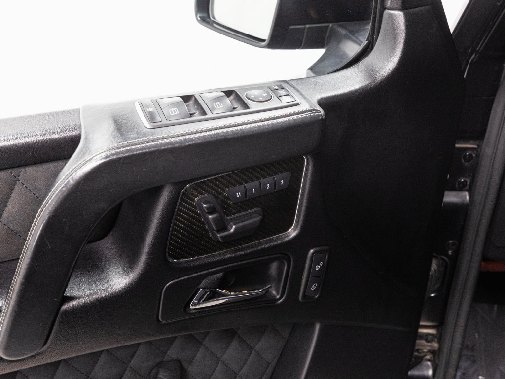 Used 2017 Mercedes-Benz G 550 Squared image 6