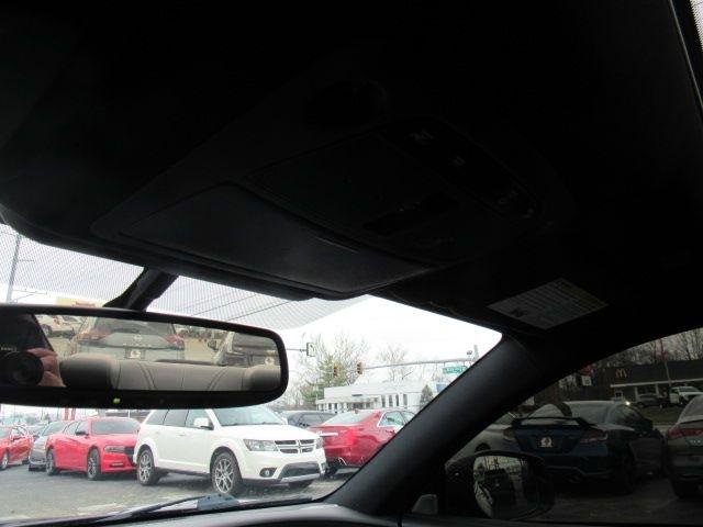 Used 2018 INFINITI Q60 3.0t Luxe w/ Sensory Package 3.0T Luxe image 19