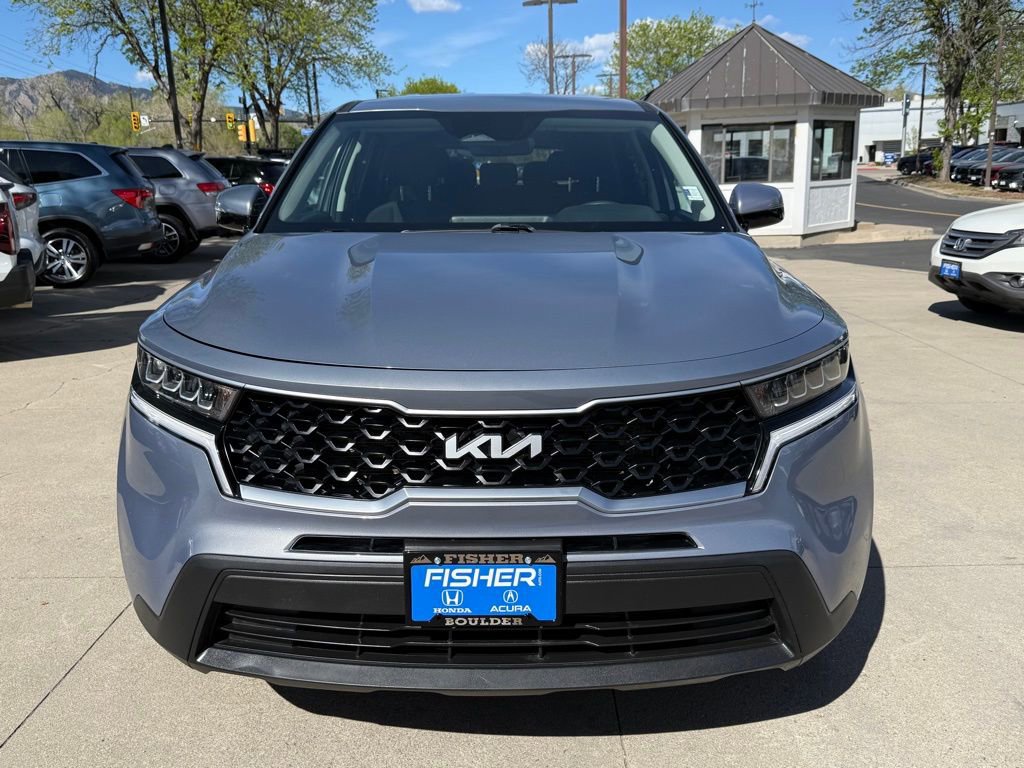 Used 2022 Kia Sorento LX AWD/4WD image 9