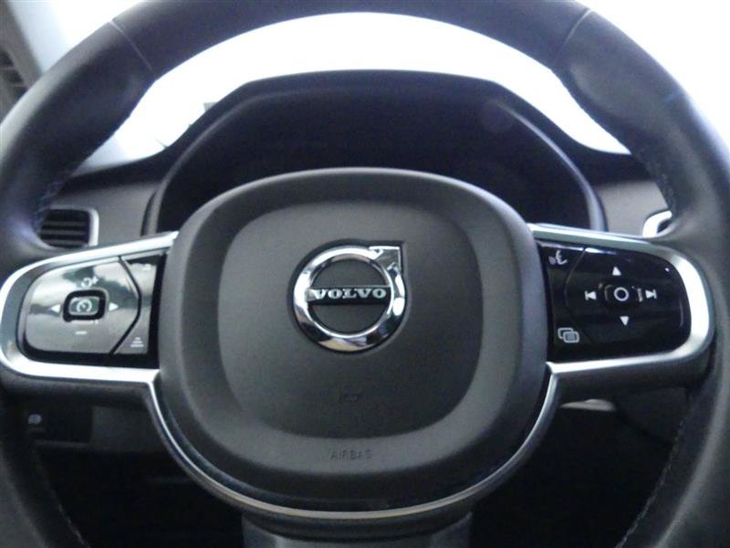 Used 2023 Volvo XC90 B5 Plus w/ Protection Package Premier AWD/4WD image 17