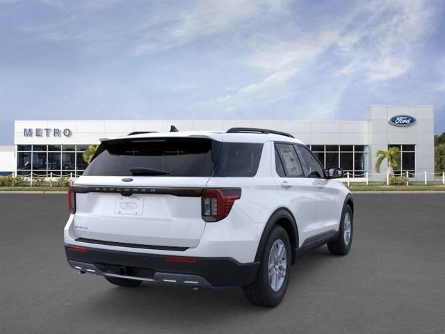 New 2026 Ford Explorer Active w/ Active Comfort Package image 8