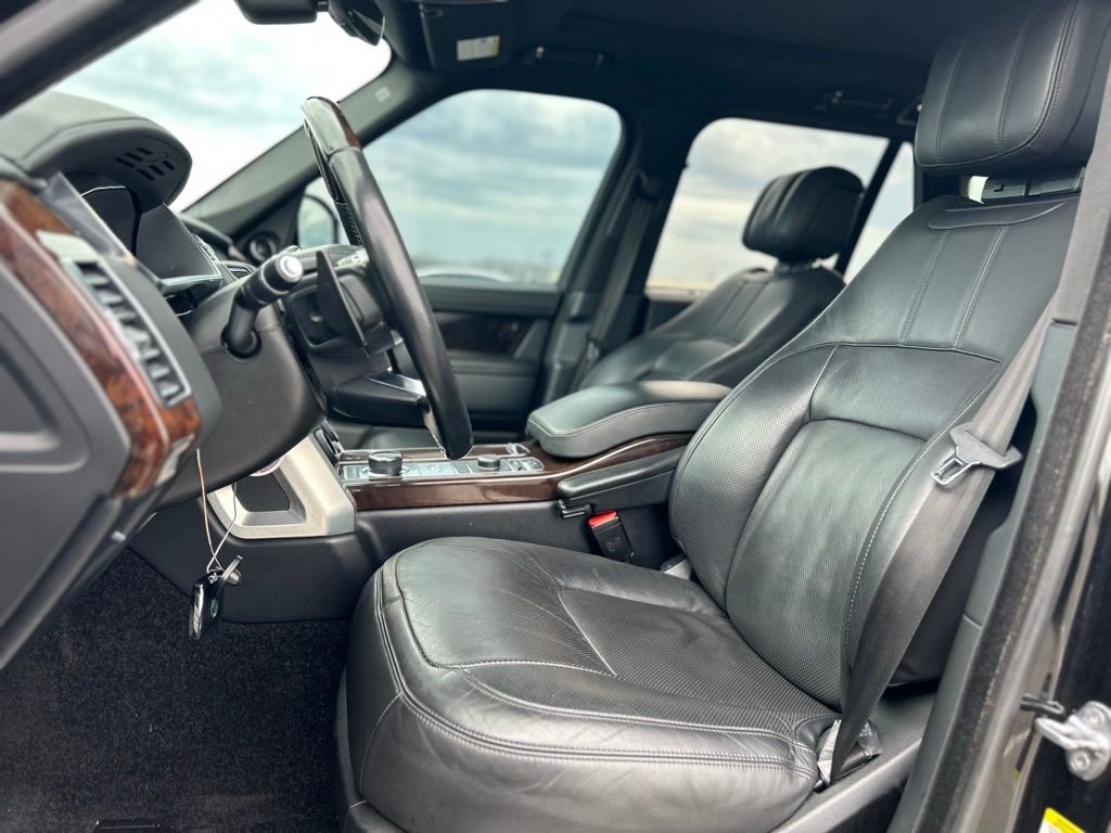 Used 2019 Land Rover Range Rover HSE image 12