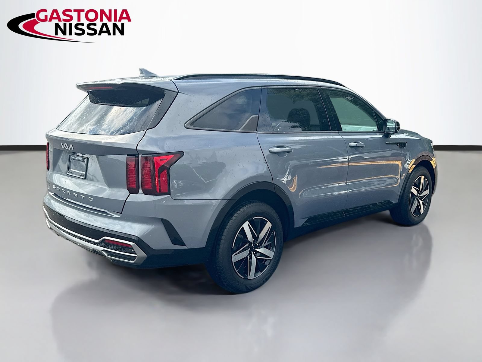 Used 2022 Kia Sorento S FWD image 9