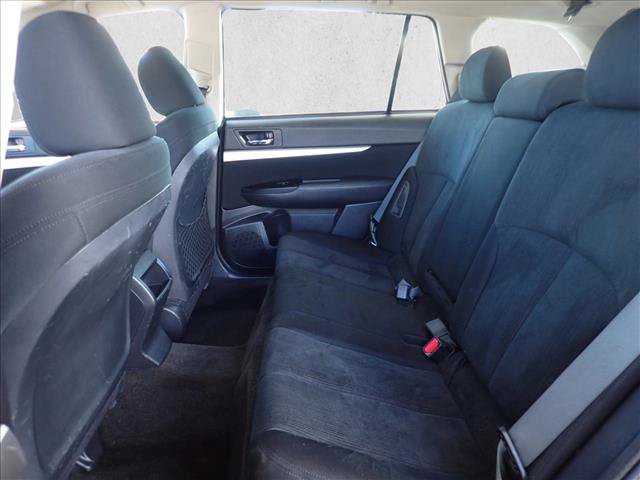 Used 2014 Subaru Outback 2.5i AWD/4WD image 9