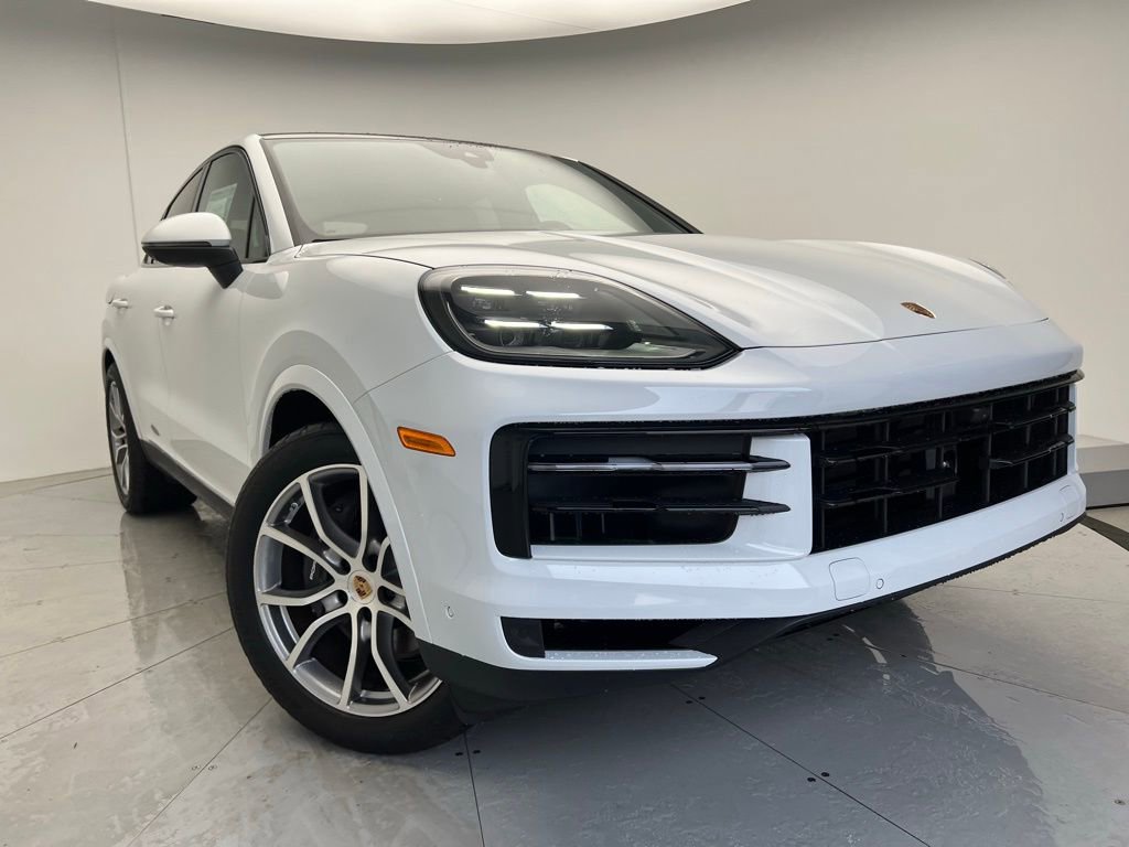 New 2025 Porsche Cayenne Coupe image 24