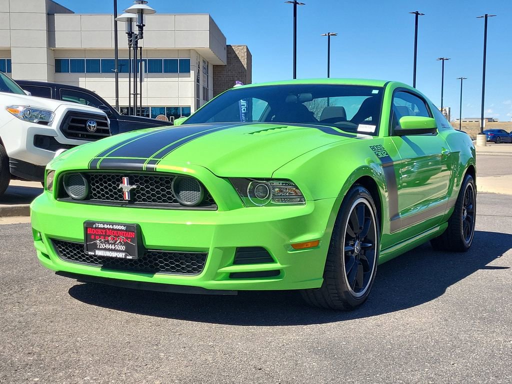 Used 2013 Ford Mustang Boss 302 w/ Boss 302 Accessory Pkg RWD image 8