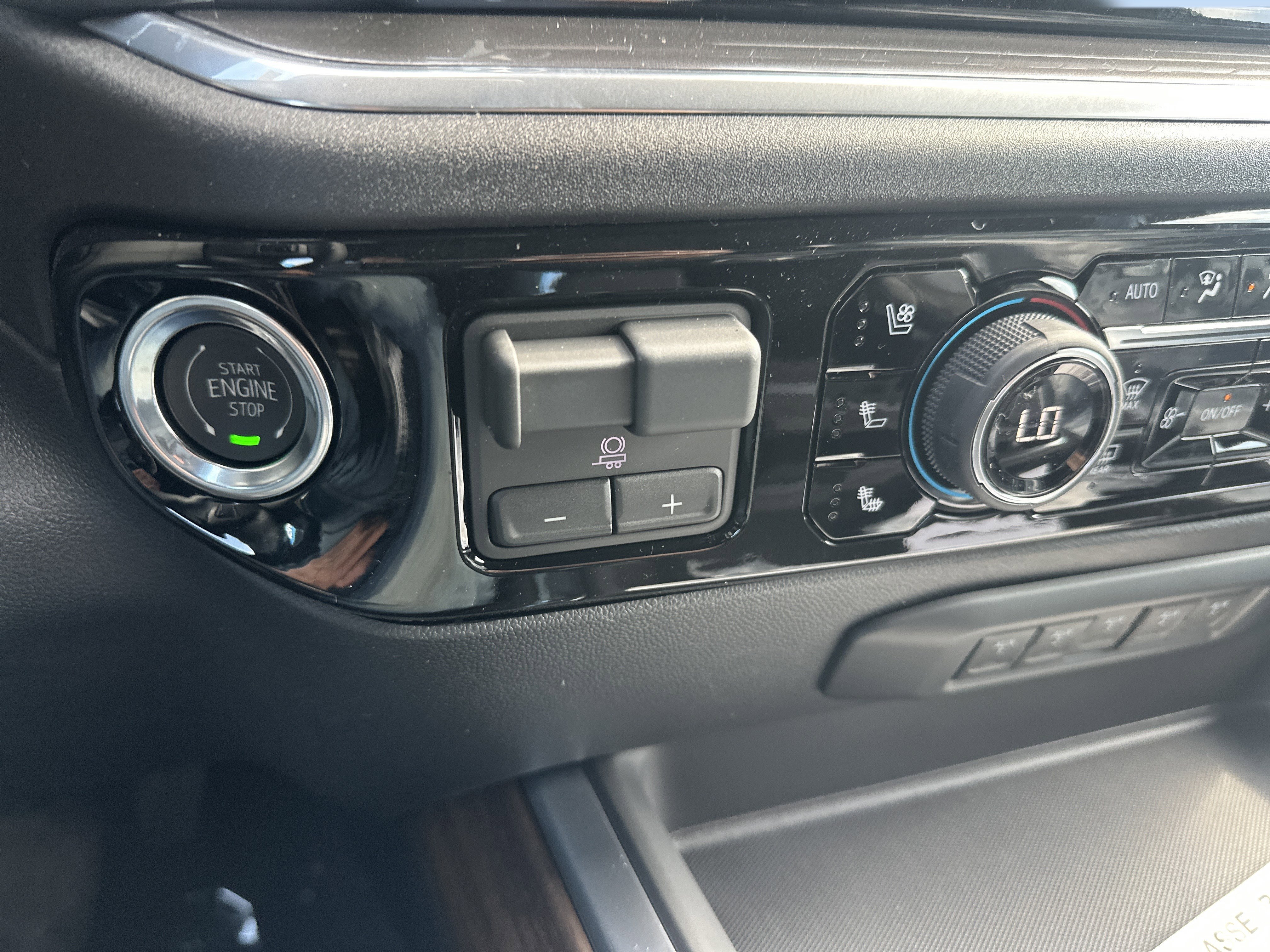 New 2026 Chevrolet Silverado 2500 High Country w/ High Country Premium Package AWD/4WD image 16