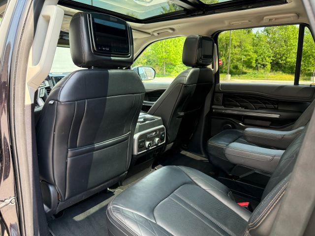 Used 2019 Ford Expedition Max Platinum AWD/4WD image 17
