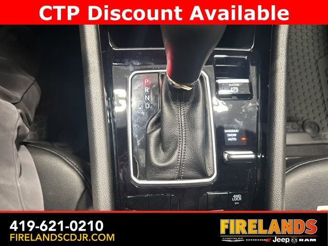 New 2025 Jeep Compass Latitude w/ Sun & Sound Group image 17