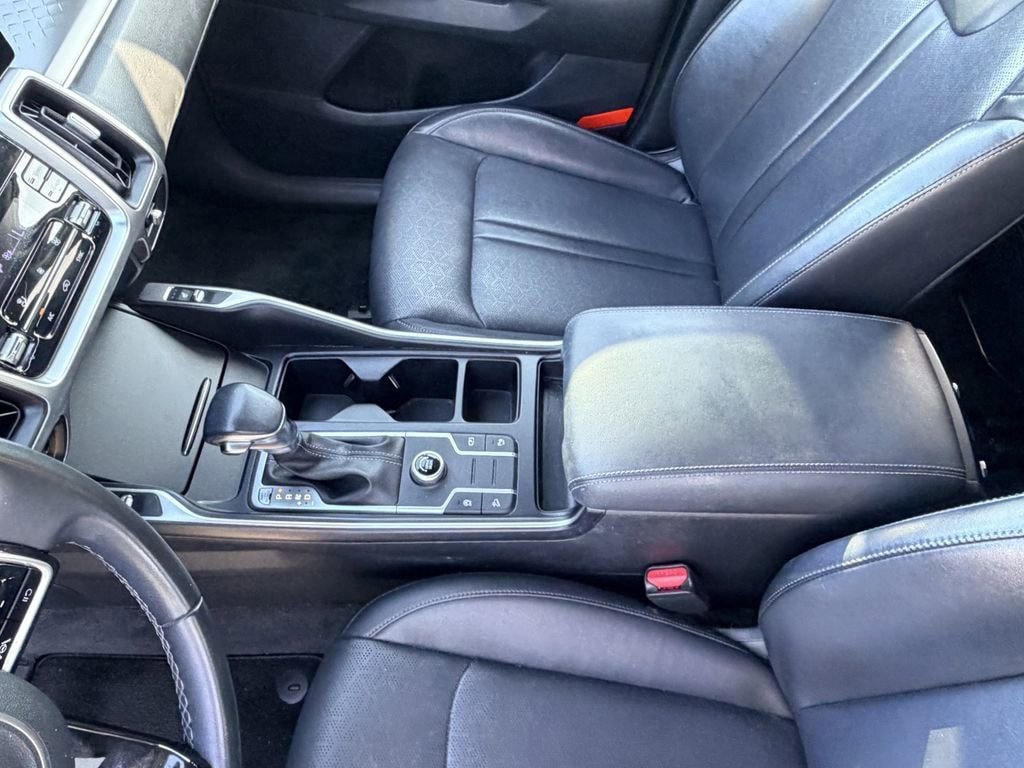 Used 2021 Kia Sorento S FWD image 18
