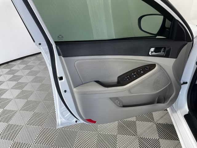 Used 2015 Kia Optima EX FWD image 15