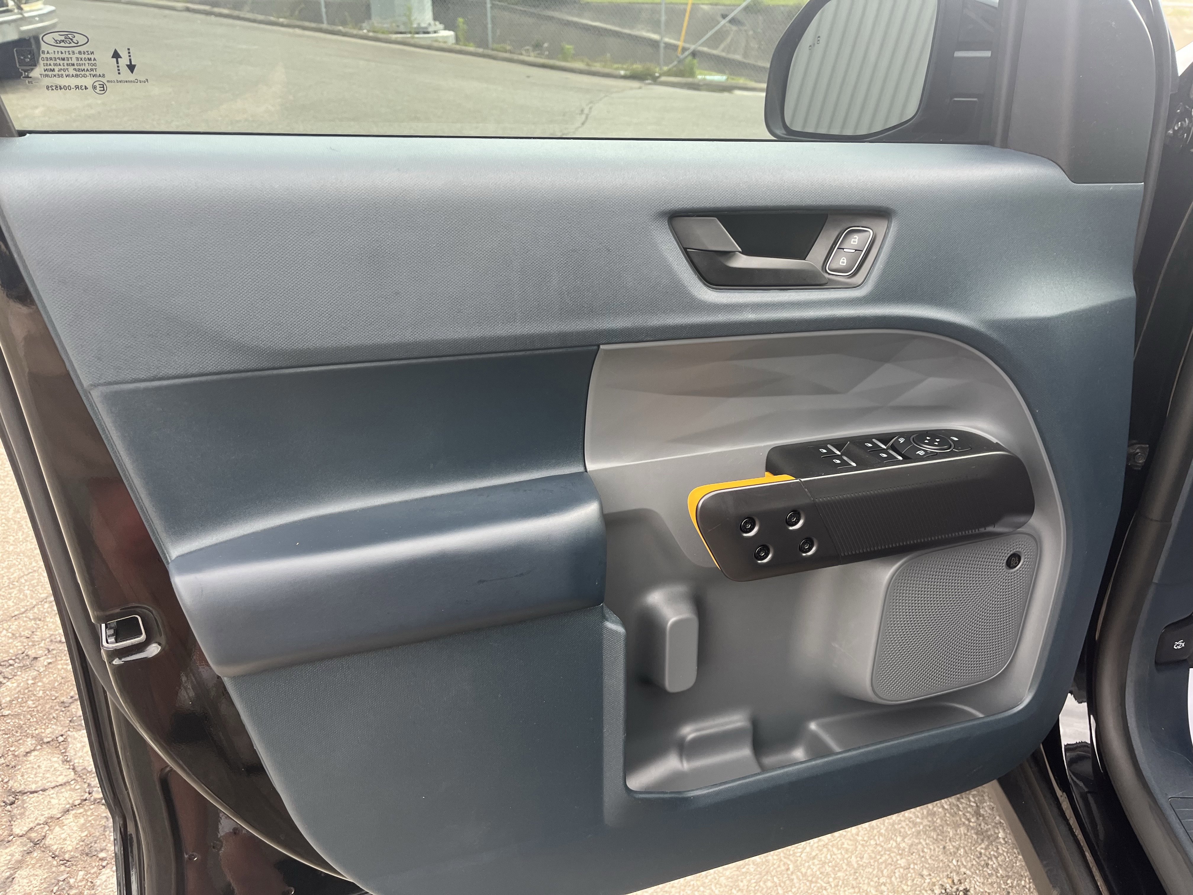 Used 2025 Ford Maverick Tremor AWD/4WD image 28