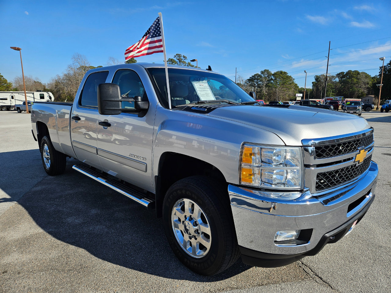 Used 2014 Chevrolet Silverado 2500 LT w/ Interior Plus Package image 8