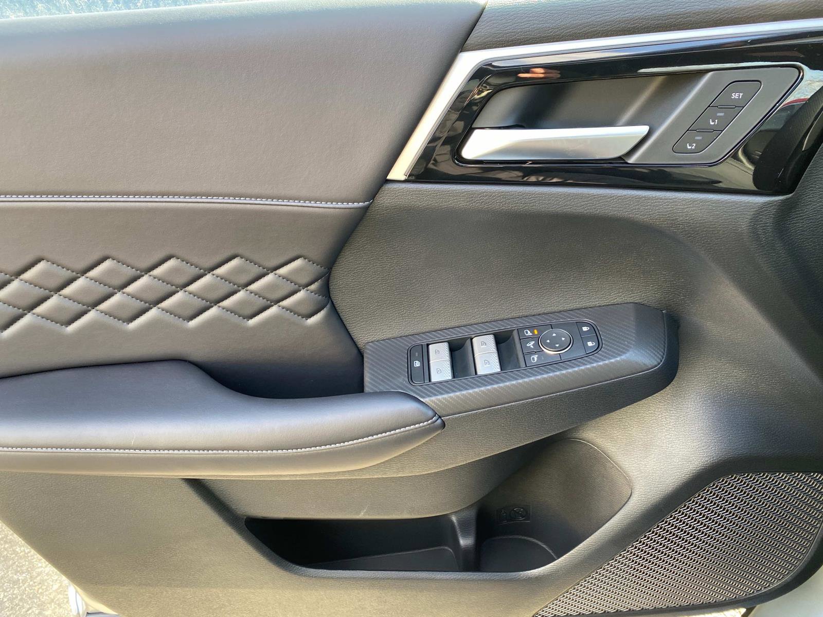 New 2025 Mitsubishi Outlander 4WD Plug-In Hybrid image 18