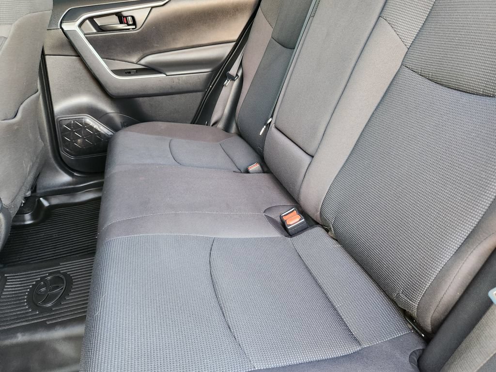 Used 2024 Toyota RAV4 LE AWD/4WD image 25