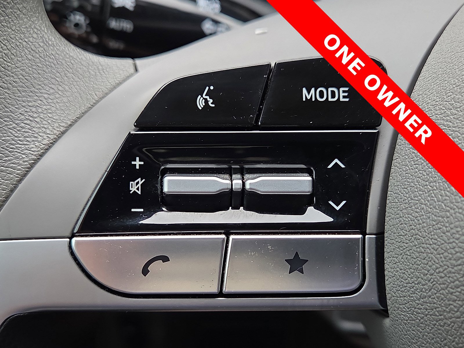 Used 2024 Hyundai Elantra SEL image 21