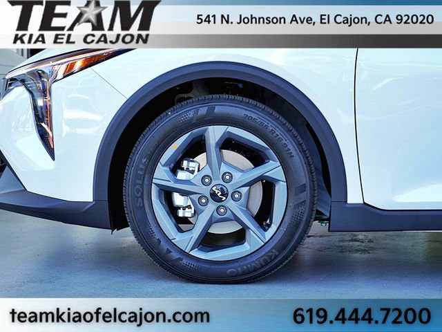 Used 2026 Kia K4 LXS image 7