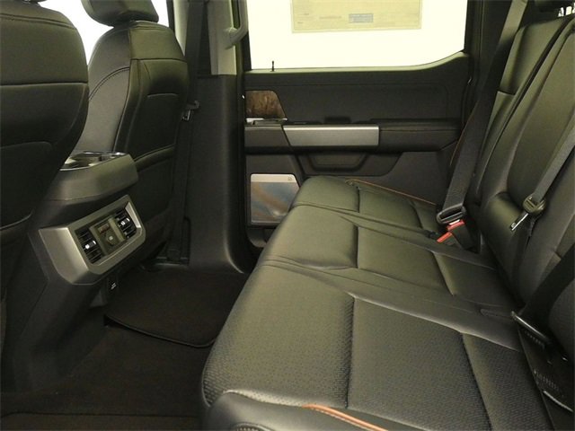 New 2026 Ford F250 Lariat w/ FX4 Off-Road Package image 10