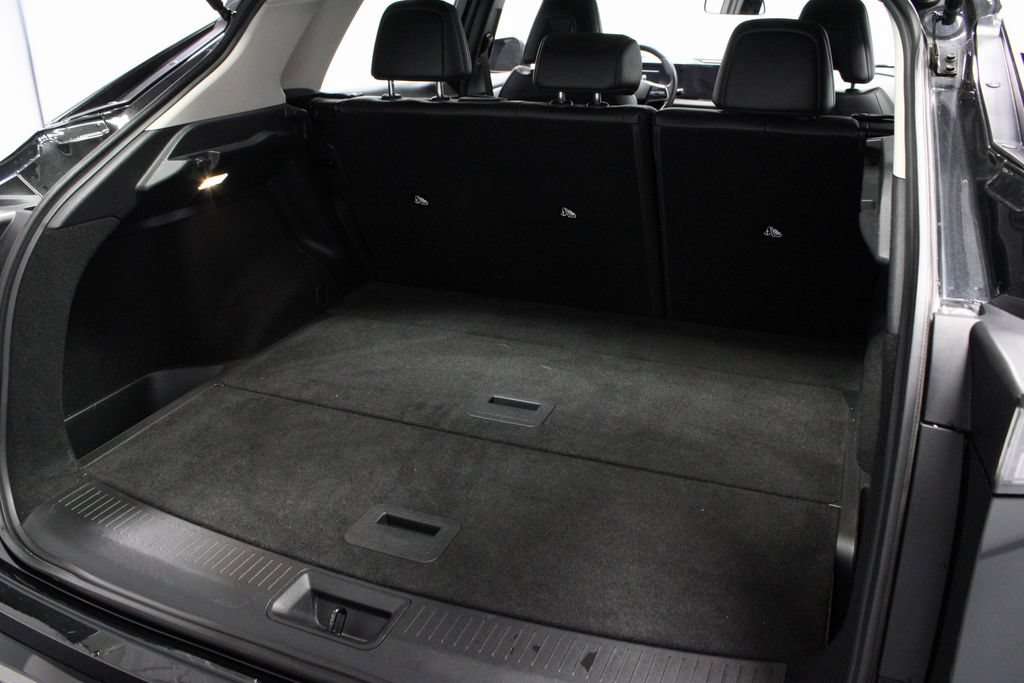 Certified 2023 Nissan Ariya AWD image 13