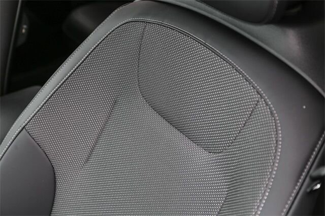 New 2025 Kia EV6 Light w/ Light LR Technology Package image 15