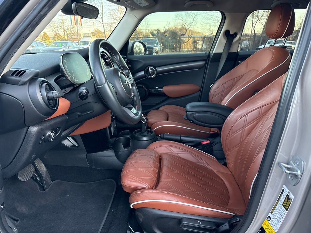 Used 2022 MINI Cooper S w/ Signature Upholstery Package image 13