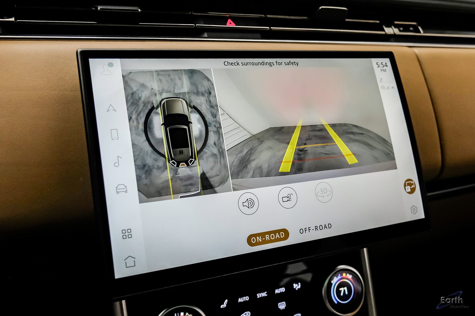 Used 2023 Land Rover Range Rover SE image 64