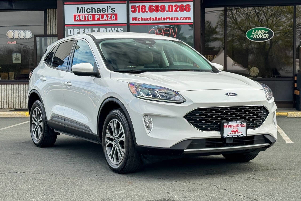 Used 2022 Ford Escape SEL
