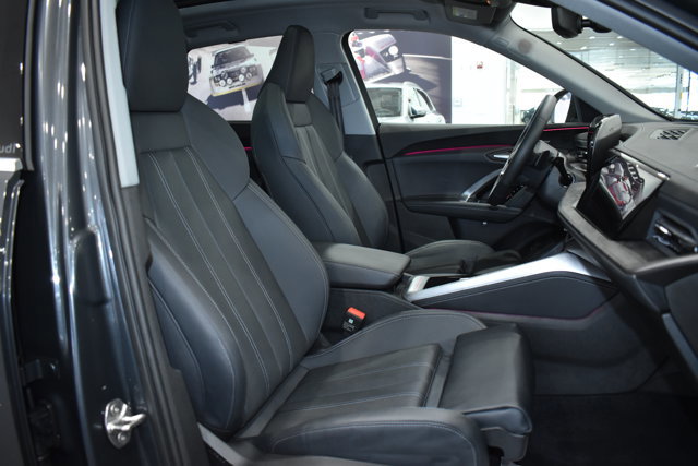 Used 2025 Audi Q5 Premium Plus w/ Premium Plus image 26