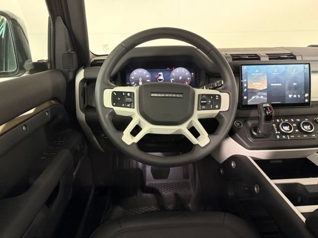 Certified 2025 Land Rover Defender 110 S AWD/4WD image 26
