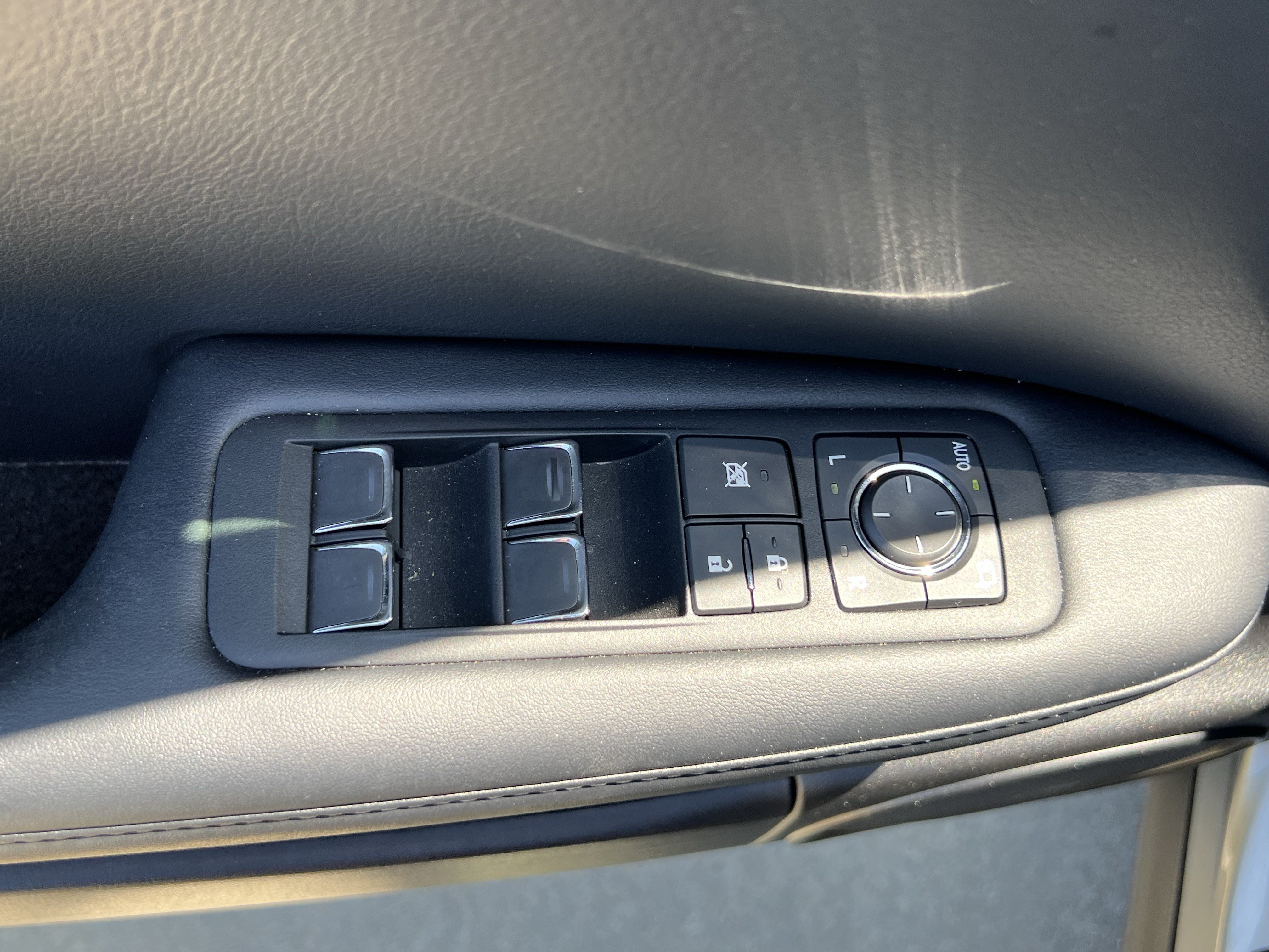 Used 2022 Lexus RX 350 FWD w/ Premium Package image 15