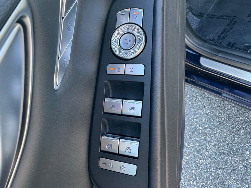 Used 2025 Genesis G80 2.5T image 20