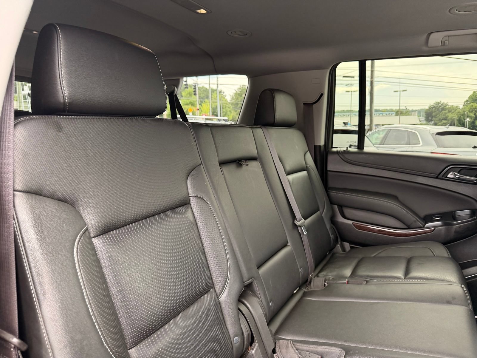 Used 2017 GMC Yukon XL SLT AWD/4WD image 33
