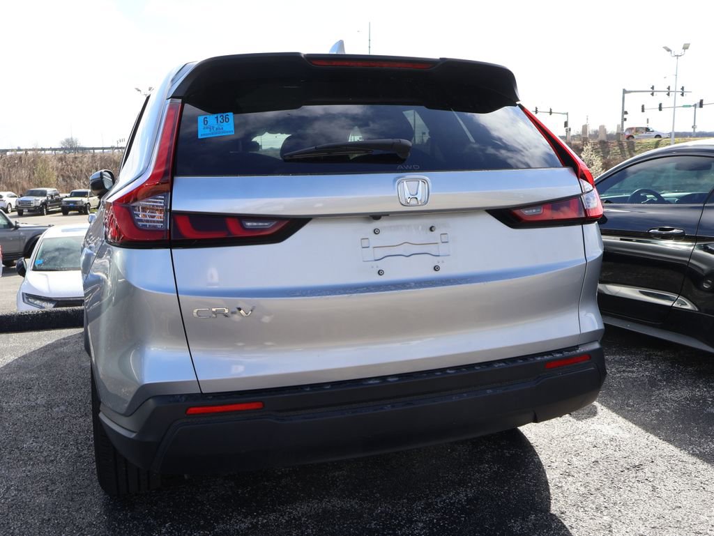 Used 2025 Honda CR-V LX image 6