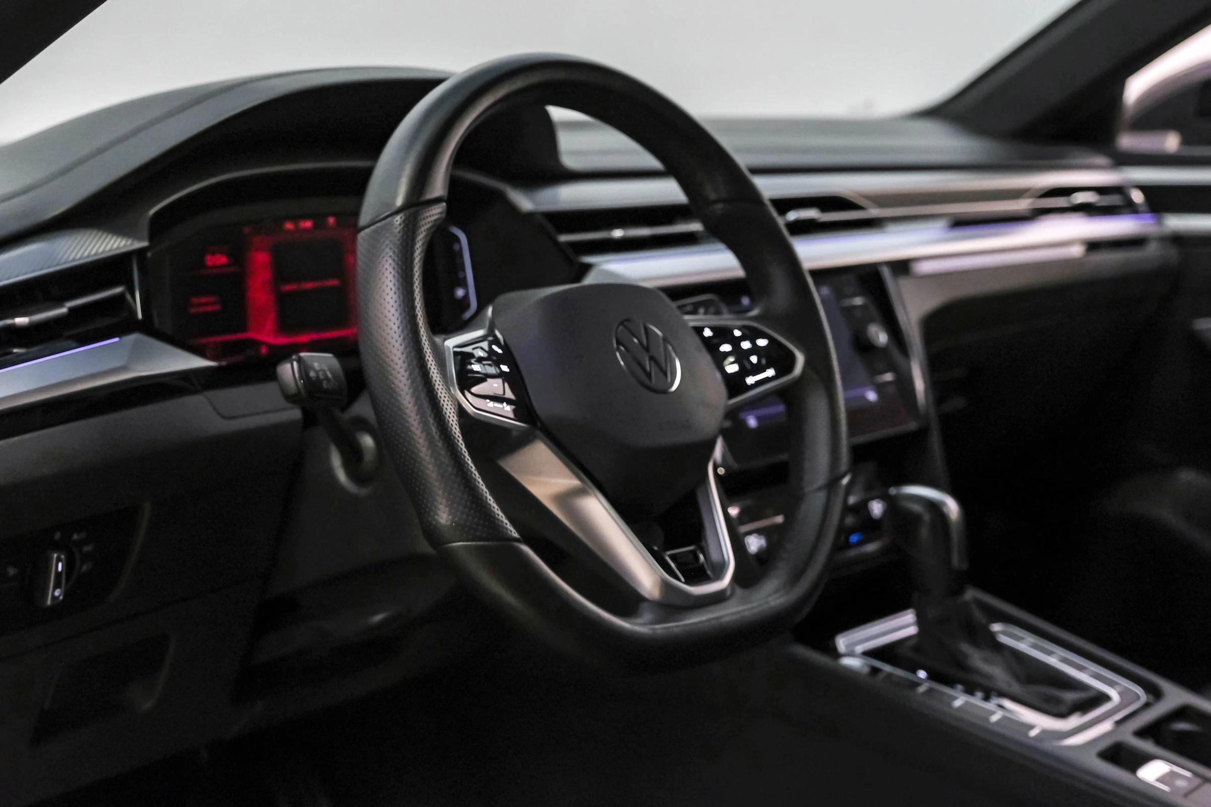 Used 2021 Volkswagen Arteon SEL image 11