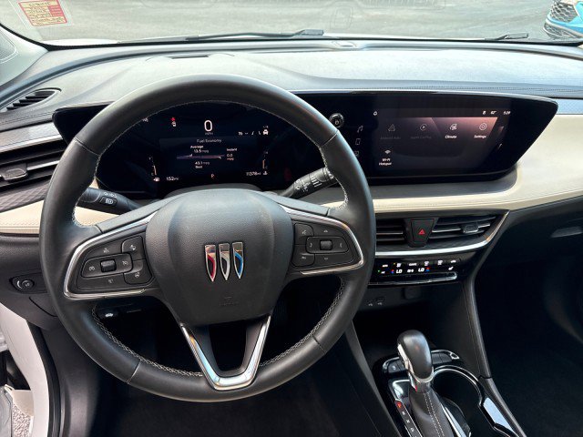 Certified 2024 Buick Encore GX Avenir w/ Avenir Convenience Package image 17