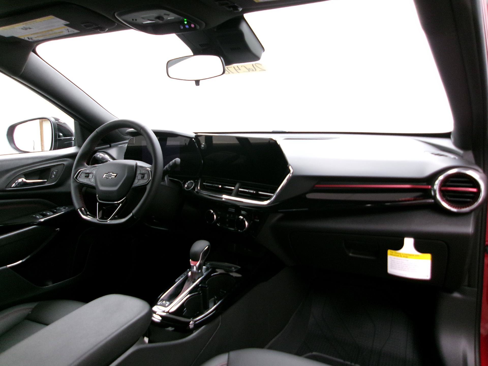 New 2026 Chevrolet Trax RS w/ Driver Confidence Package FWD image 3