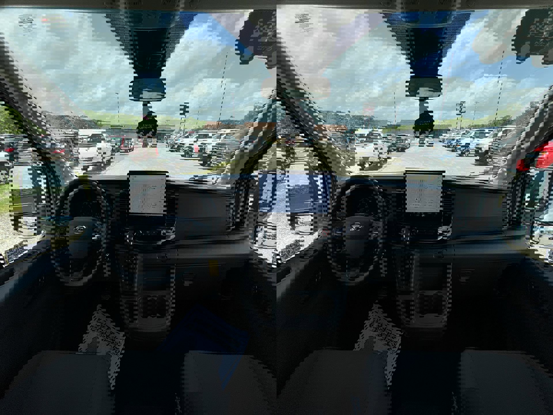 Used 2024 Ford Transit 350 XLT image 71