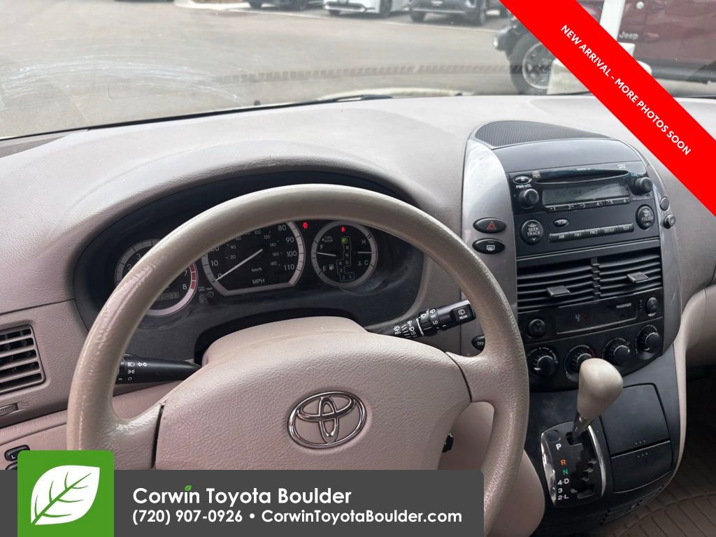 Used 2008 Toyota Sienna CE image 11